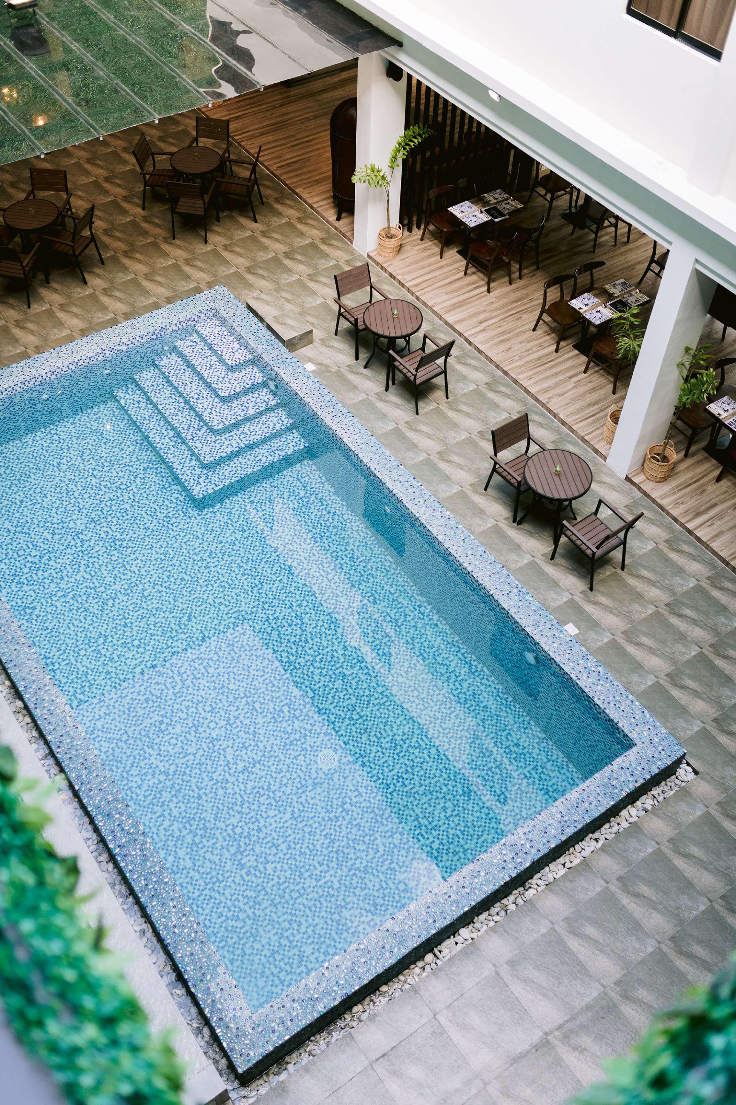 Surestay Plus Hotel By Best Western Ac Luxe Angeles City Exterior foto
